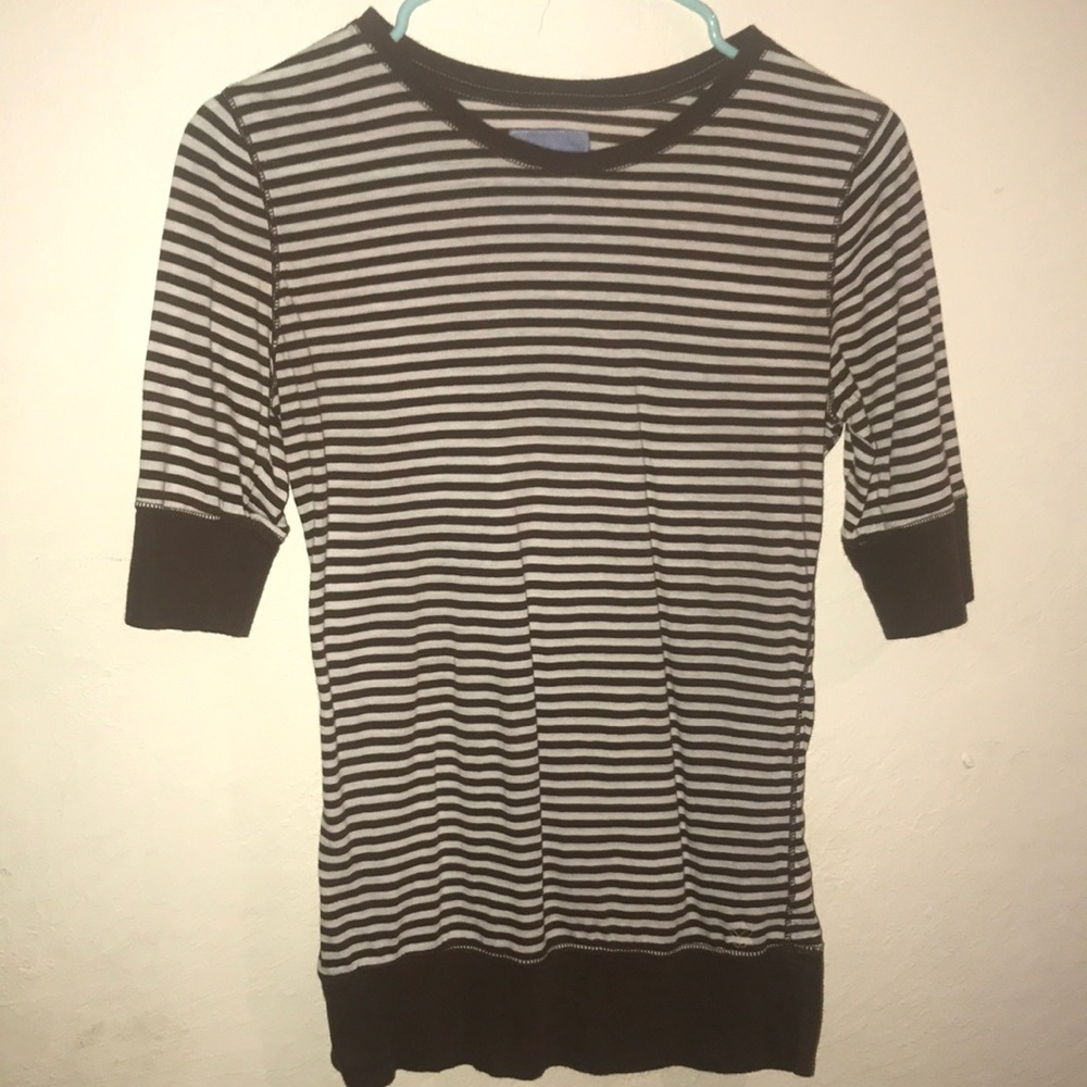 American Eagle stripped favorite t